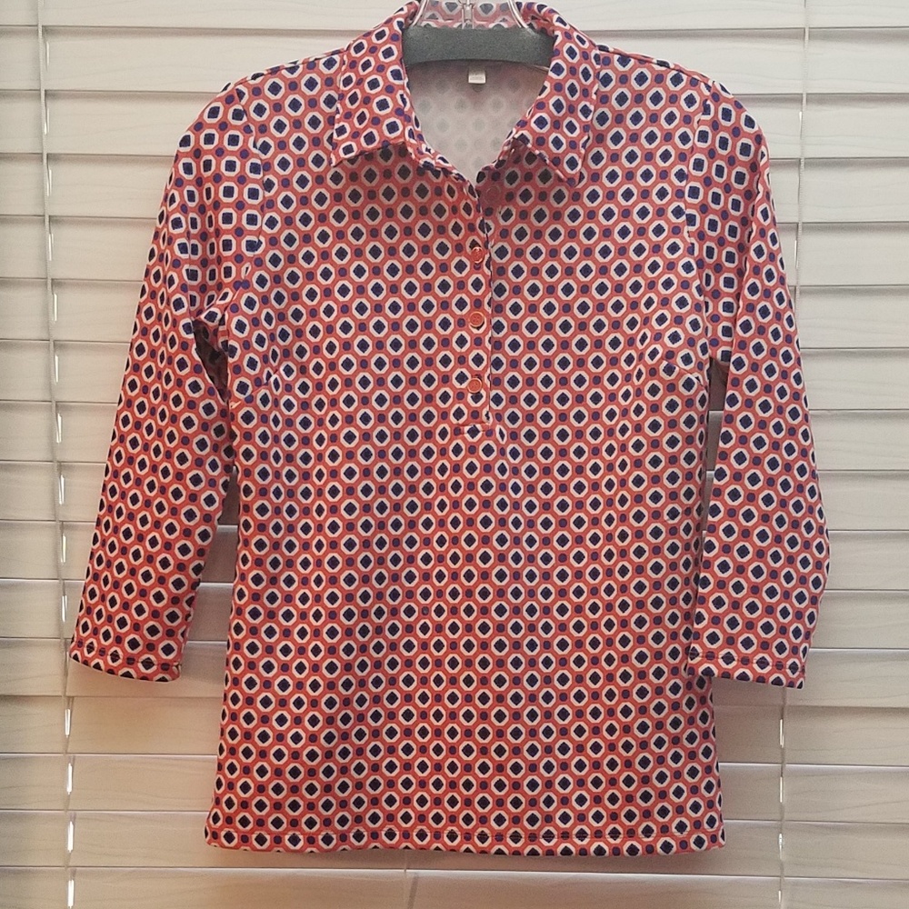 Talbots Petite Coral blue black and white button